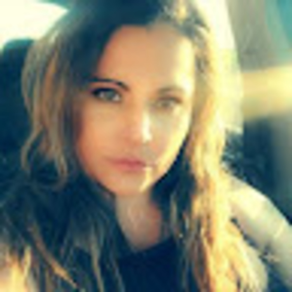 Meet your Posher, Jenn
